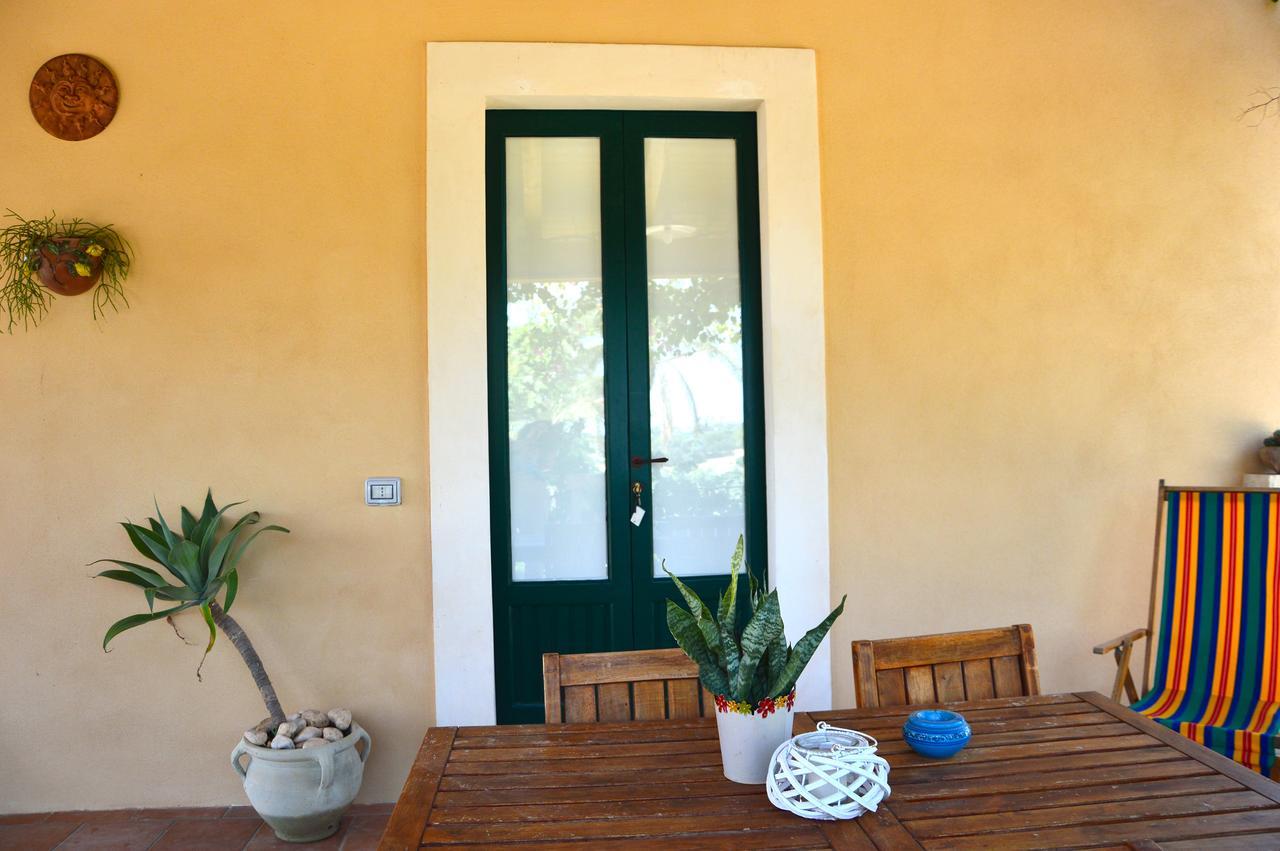Dimore Del Valentino Sampieri Extérieur photo